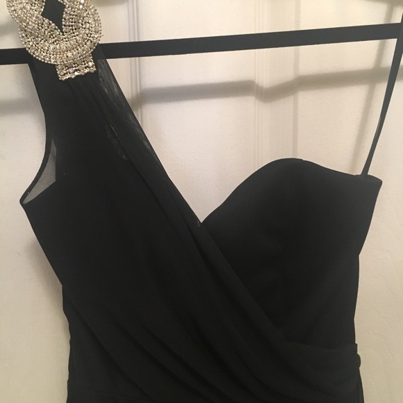 Dress - Picture 4 of 8